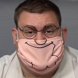 MeMe rEmEmE Logo