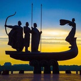 Київ Корисний Logo