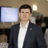 Петро Добромільський - Голова Державної служби України у справах дітей Logo