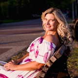 НейроФокус с Яной Рыбалкиной Logo