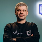 Петро Оленич Logo