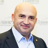 © : Віктор Вікарчук | суспільний блог Logo