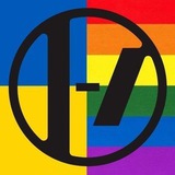 Ukrainian Clique ⊬ Logo